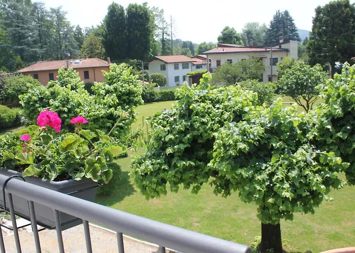 I Due Tigli Bed & Breakfast Travedona